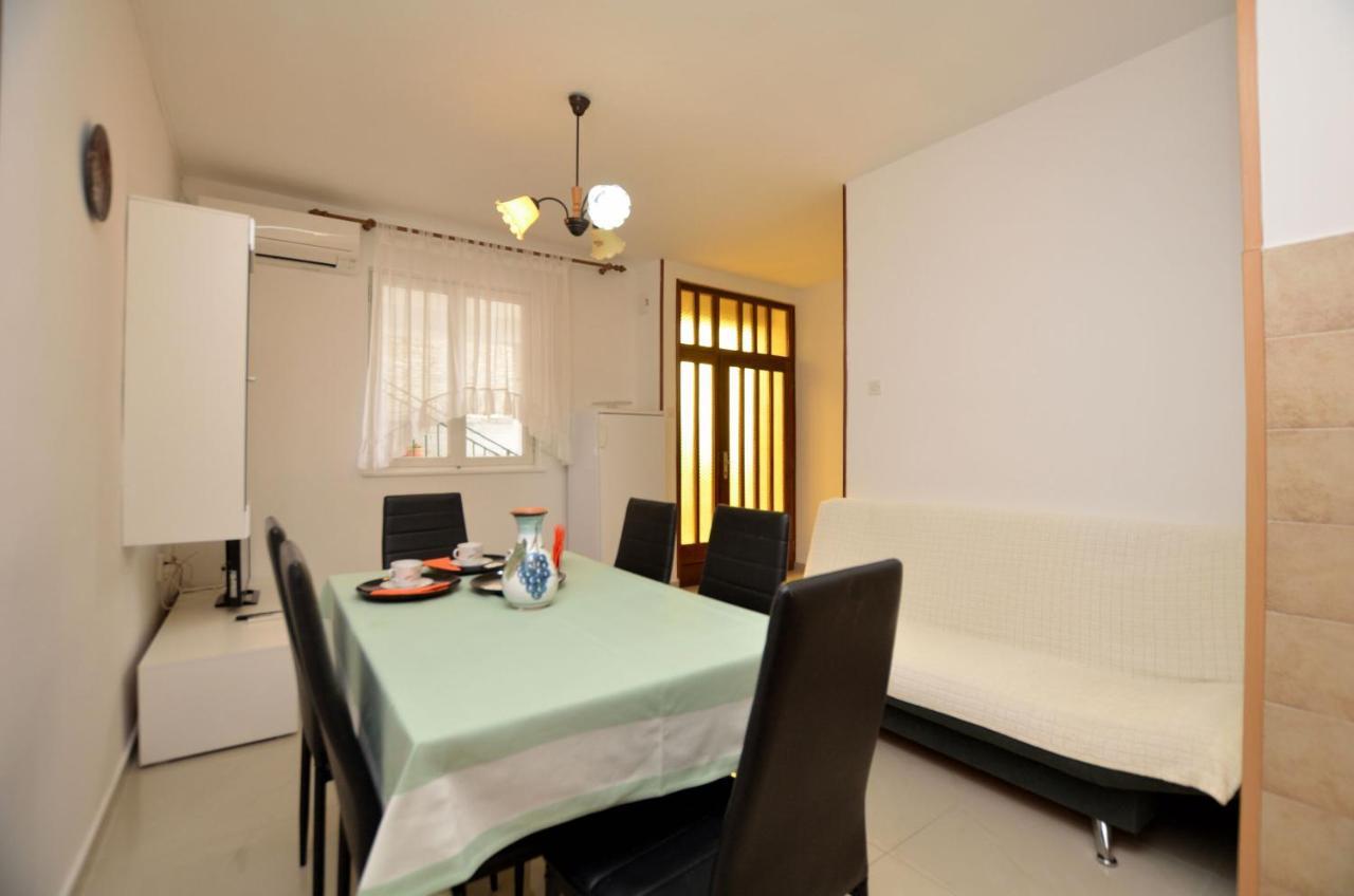 Apartments Magnolia Рабац Екстериор снимка